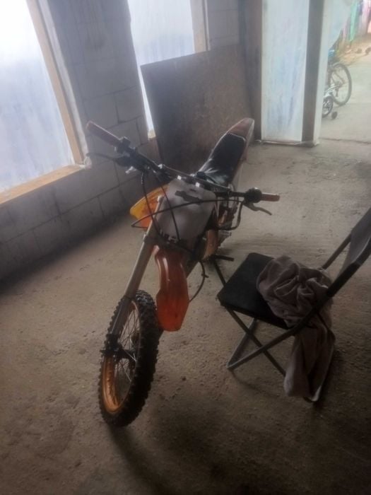 Vând motocross 125cc 4t