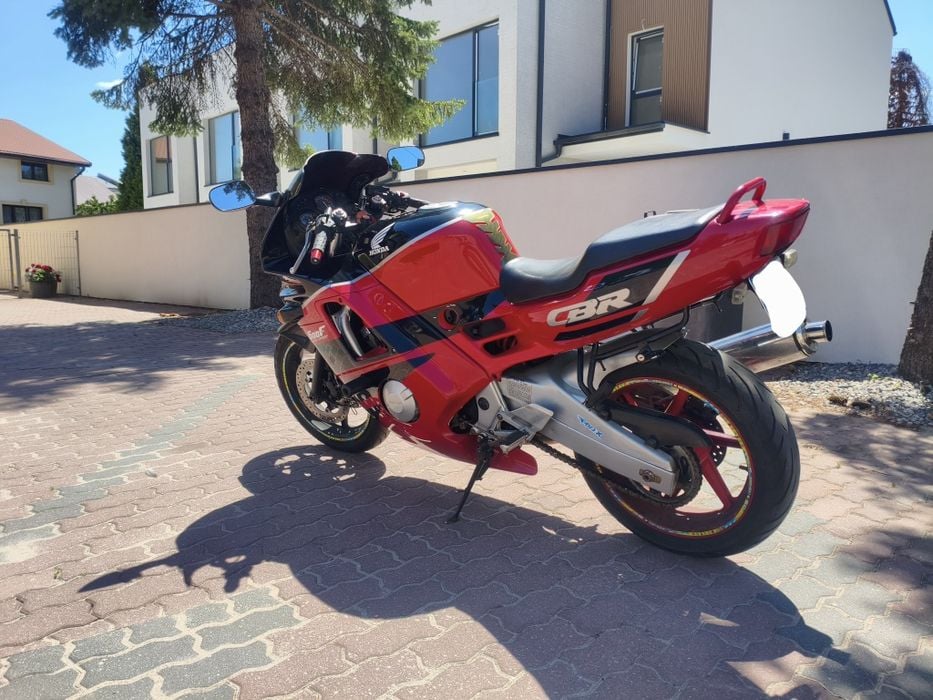 Honda CBR 600 F2