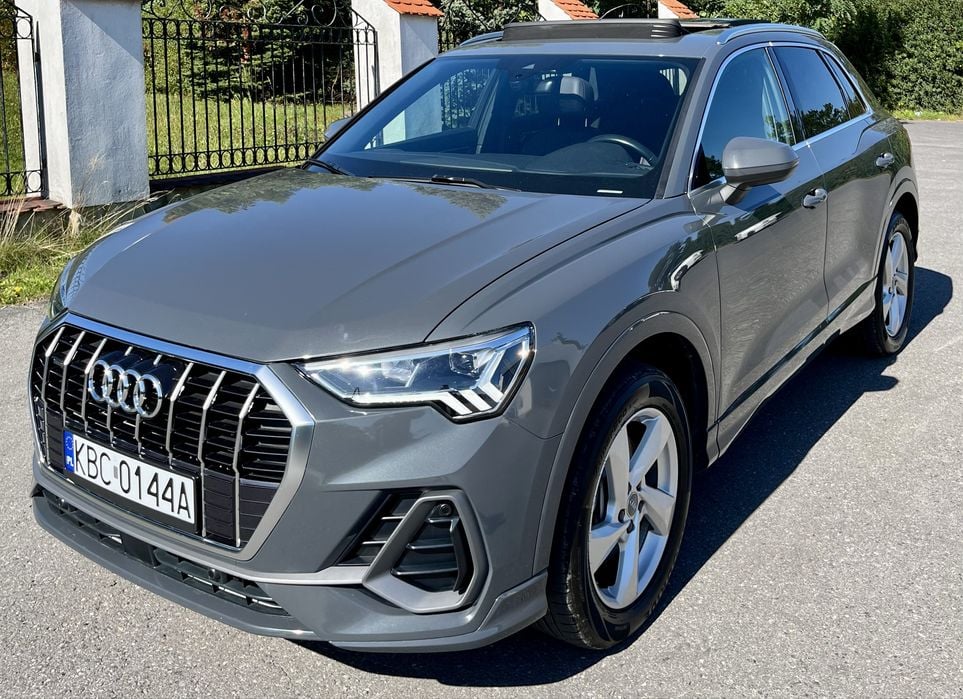 Audi Q3 83A 45 TFSI Full Led/Virtual Cockpit/Panorma/Radary