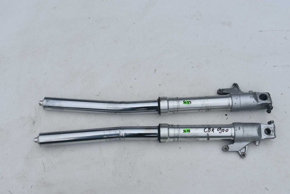 Honda cbr 900 sc33 lagi amortyzatory uszkodzone na części goleń
