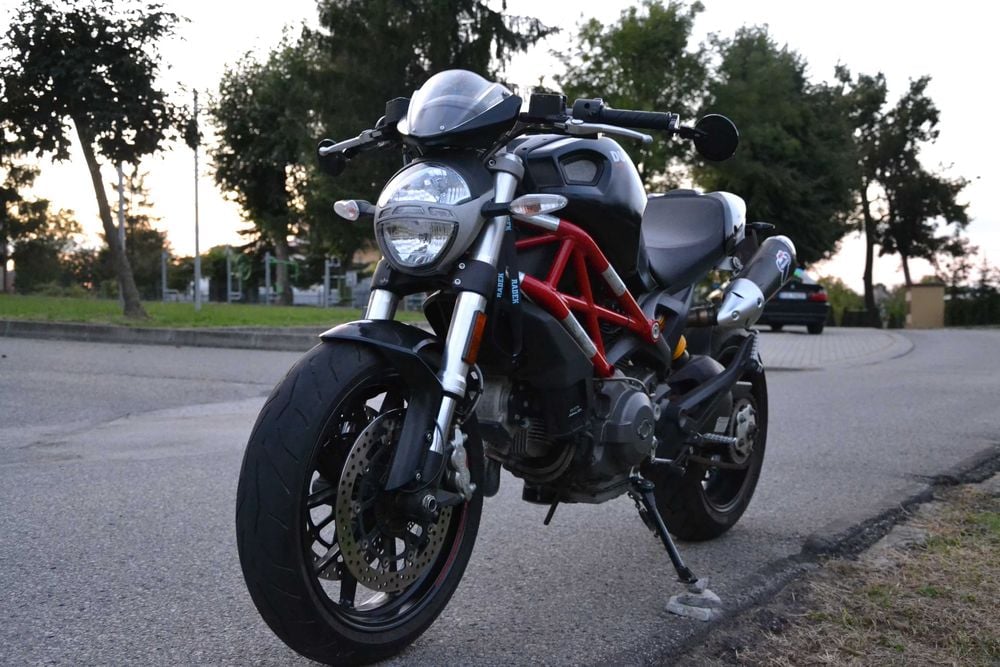 Ducati Monster 796 ABS A2