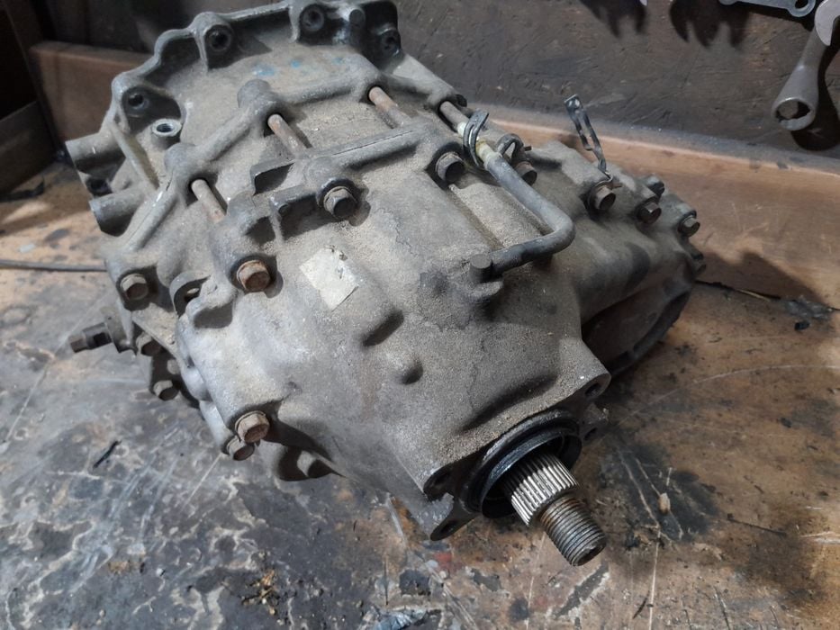 Uszkodzony Reduktor Nissan patrol gr y61 2,8