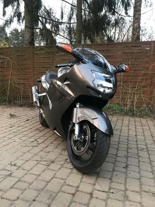 Honda cbr 1100 xx bezwypadek oryginal