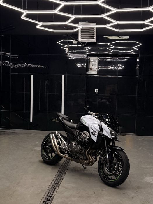 Kawasaki Z800 Doinwestowana
