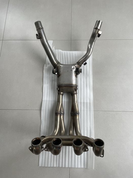 Kolektor kolektory Suzuki GSX1300R Hayabusa