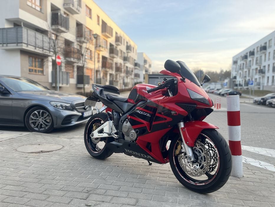 Honda cbr600rr pc37