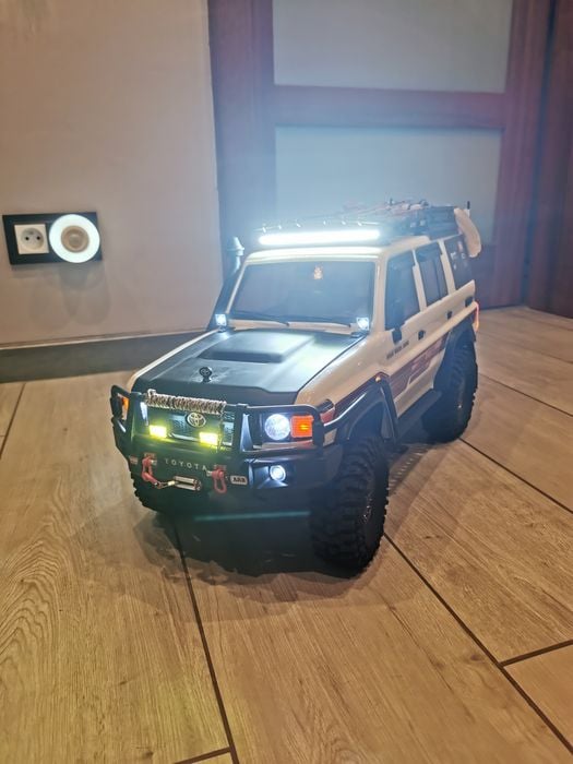 Toyota Land Cruiser RGT ex86190 RC (wysyłka)