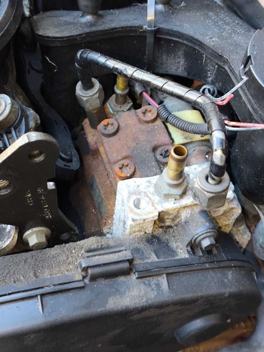 Pompa wtryskowa Land Rover Discovery III 2.7 TD 4S7Q-9B395-AJ Siedlce