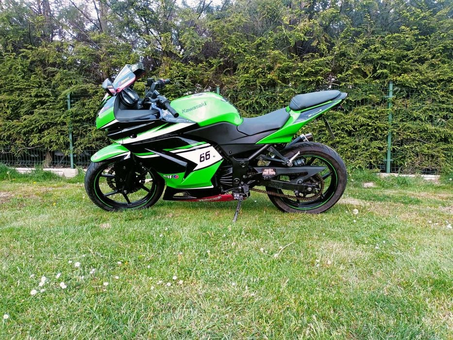 Sprzedam Kawasaki ninja 250r