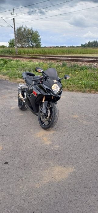 Suzuki gsxr1000 k7