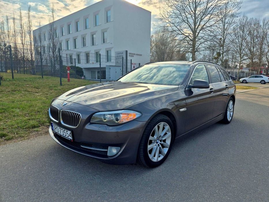BMW F11 F10 520d rok 2013 Luxury Seria 5 Automat
