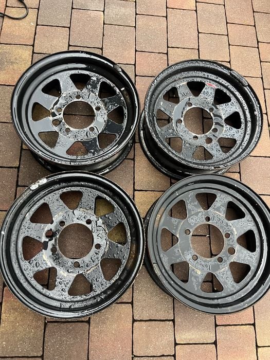 Suzuki samurai jimny vitara felgi 15  5x139.7