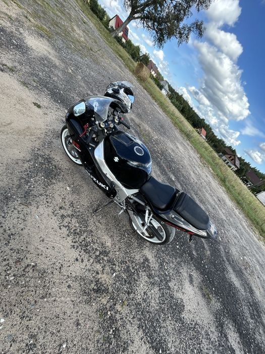 Suzuki GSXR 600 k1