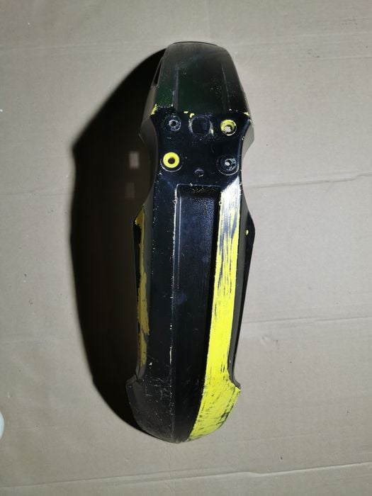 Suzuki RM 85 osłona błotnik przód owiewka