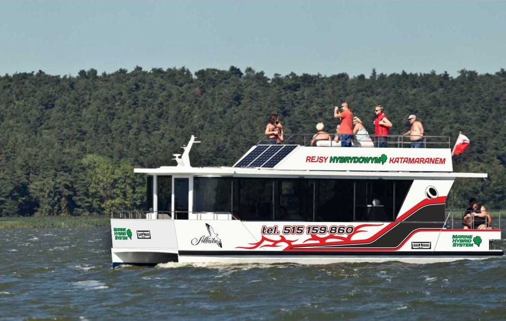 Katamaran silnikowy - Kormoran