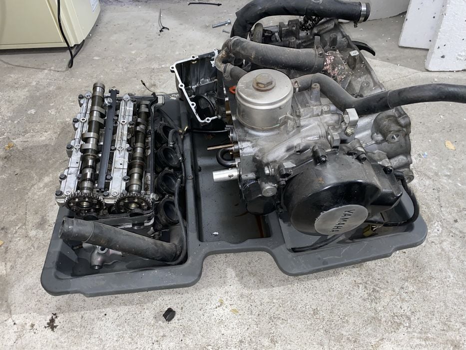 Sprzedam silnik z yamaha r6 rj03 niska kompresja