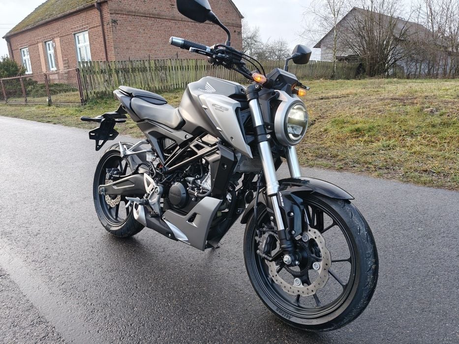 Honda CB 125 r cbf ABS neo sport piękny stan Niemcy.