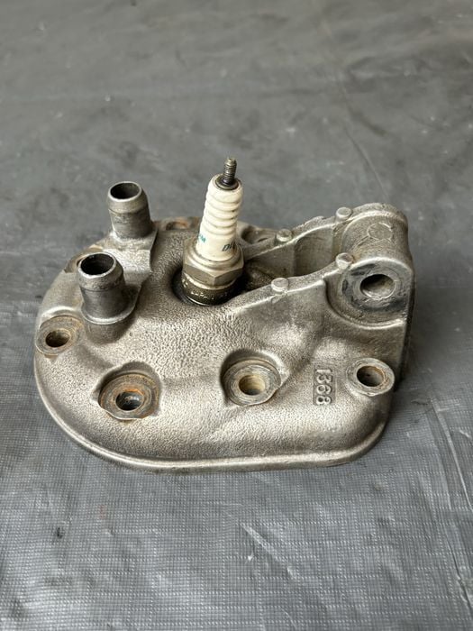 Głowica KAWASAKI KX250 Silnik cylinder