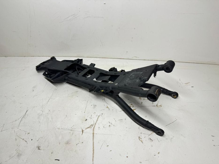 Ducati Monster 821 Stelaż Tył 15 - 17 Tylny