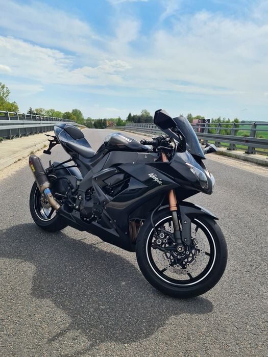 Kawasaki zx10r 08r. Zadbana!!!
