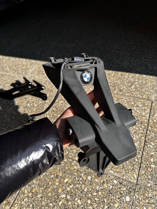 BMW S1000RR K67 mocowanie tablicy rejestracyjnej tył