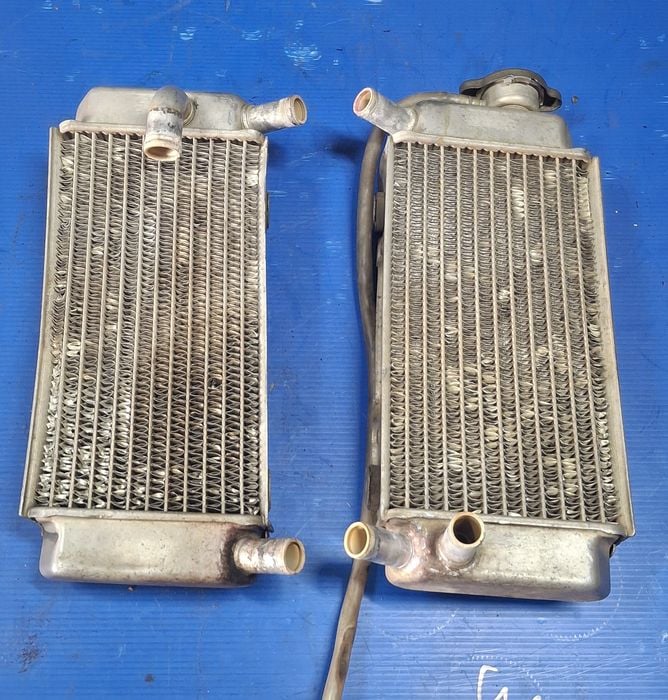 Chłodnice wody honda crf250