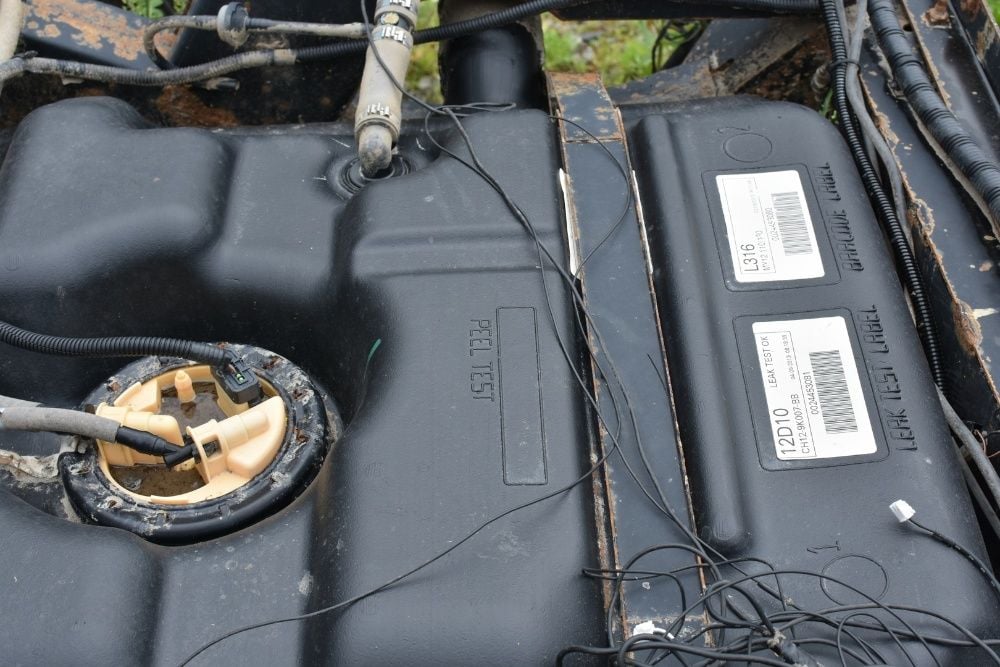 Zbiornik paliwa Land Rover Defender 2,2 TD4