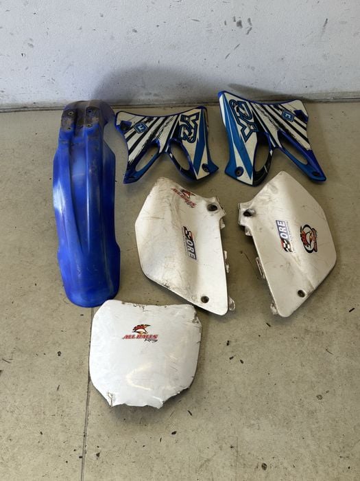 Plastik Plastiki YAMAHA YZF250 02R.