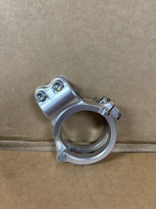 Kierownica mocowanie lewa Ducati Panigale V2