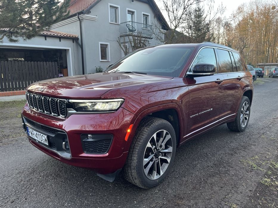 Jeep Grand Cherokee WL Overland 5,7 HEMI 2022 67 tys km, krótki, LPG