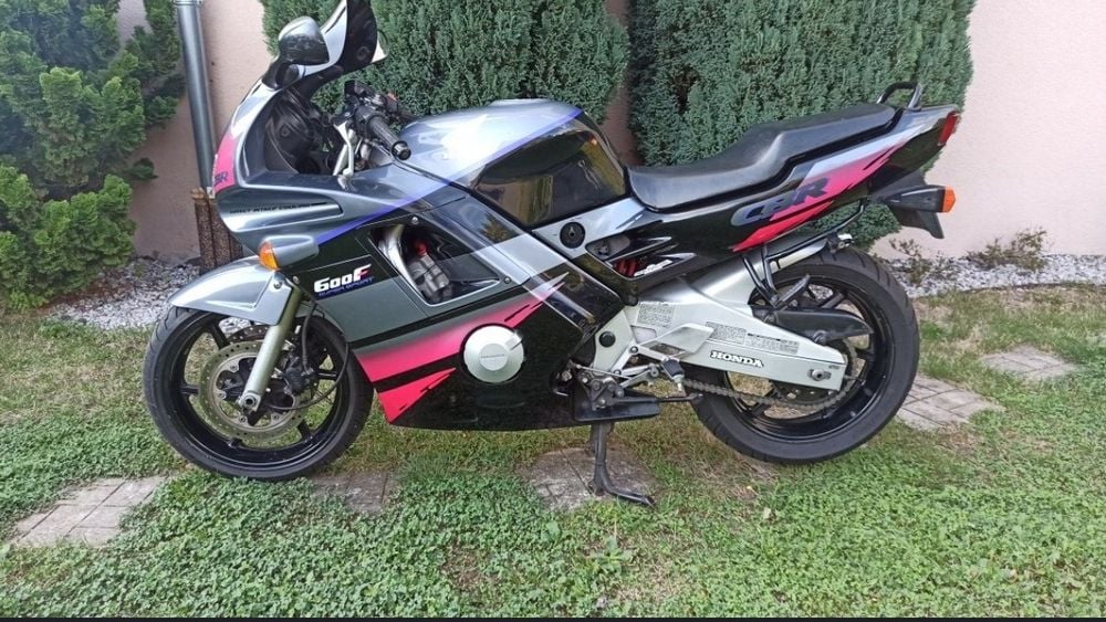 Sprzedam Hondę CBR 600