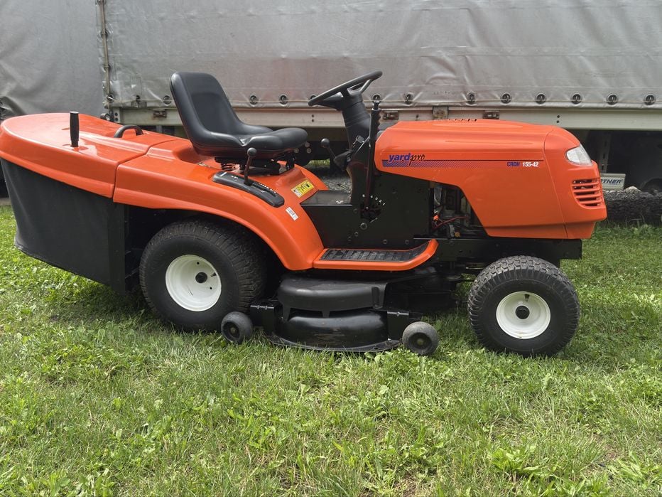 Kosiarka traktorek Husqvarna ,Yard Pro,pompa oleju 16km 2 cylindry