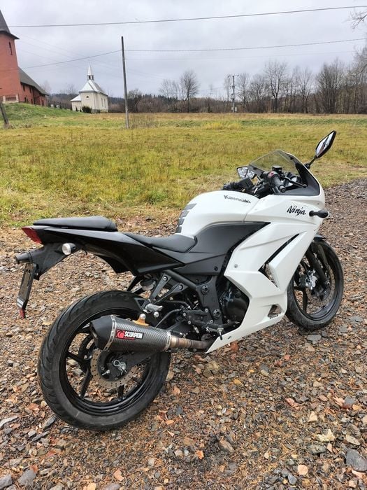 Kawasaki Ninja 250 R.    22 tyś km