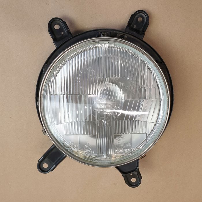 lampa przód halogen mazda mx-5 isuzu yamaha nissan patrol y60 oe koito