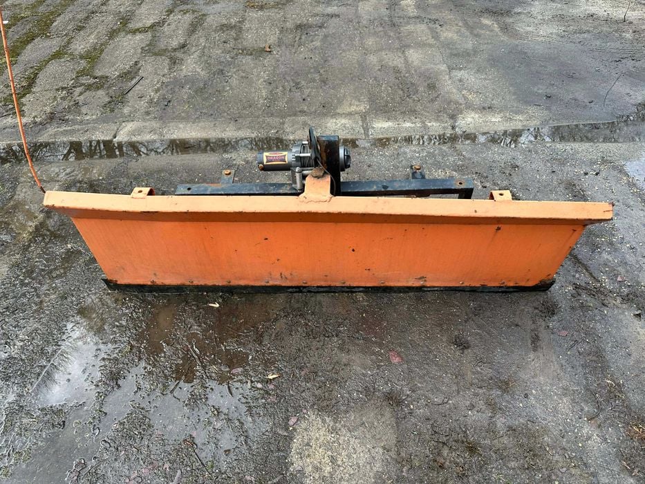 Sprzedam plug do susuzki samurai/jimni