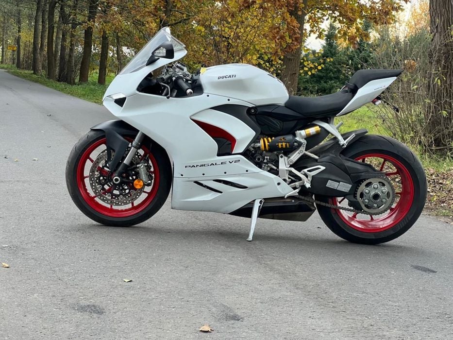 Ducati Panigale v2