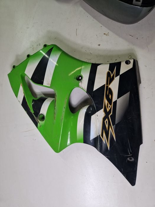 Kawasaki ZX 6R 01 Ninja owiewka prawa