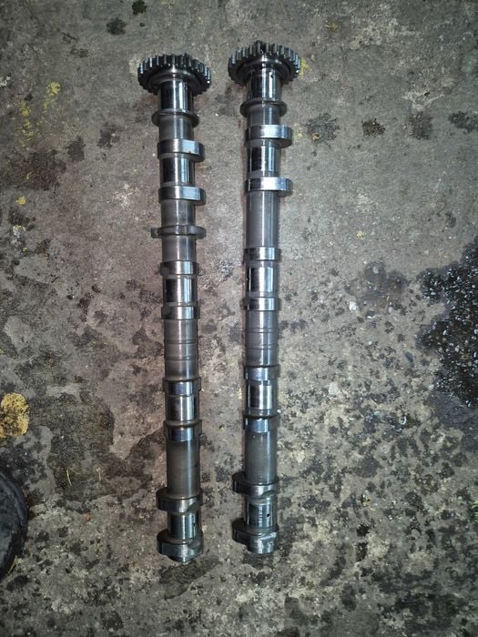 Wałki Wałek rozrządu ssący + wydechowy BMW S1000RR 2015