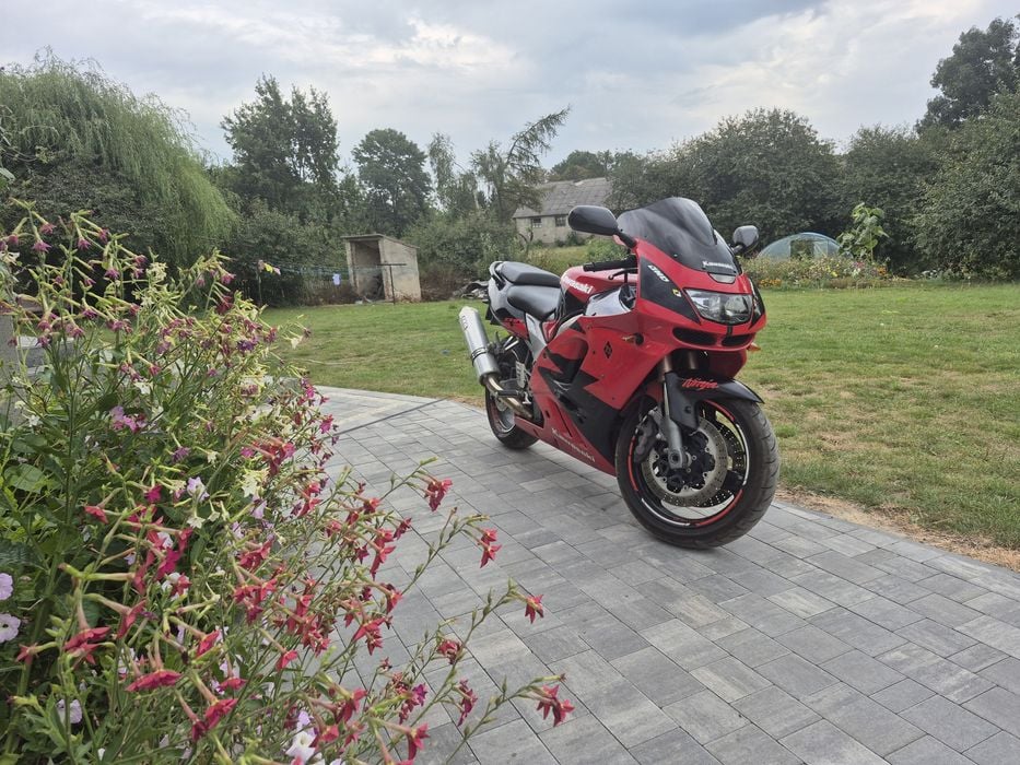 Sprzedam Kawaski zx9r