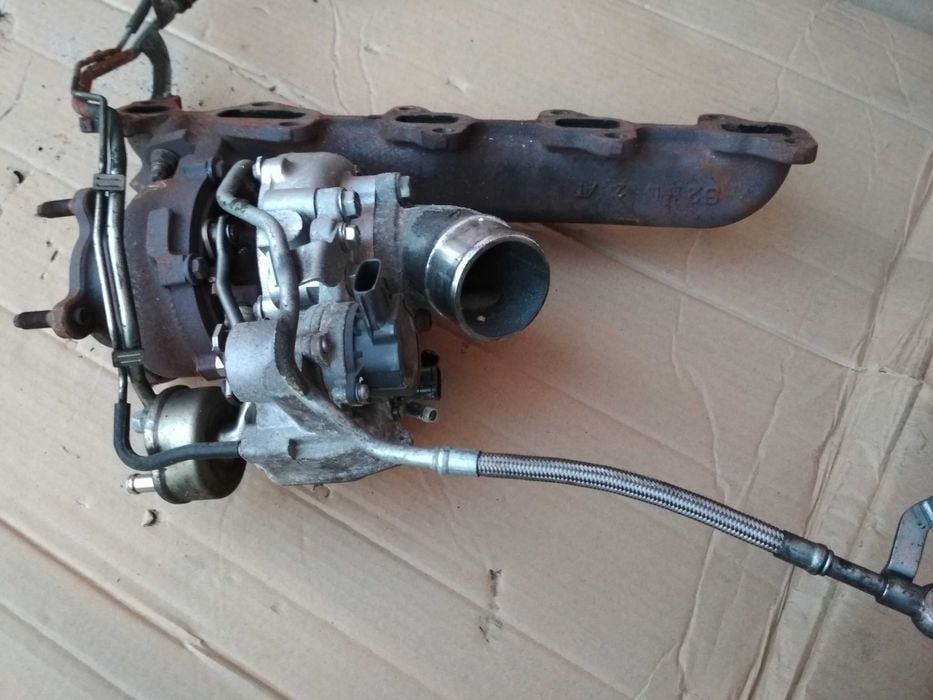 Toyota Land Cruiser 200 V8 J20 4.5 d4d turbina turbosprężarka turbo