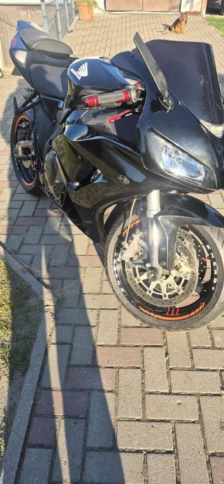 Honda cbr1000rr sc57 b