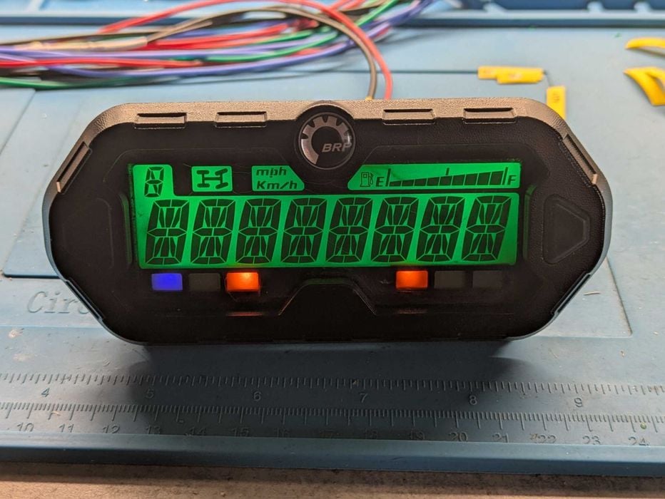 Licznik BRP Can-am Outlander Renegade 2016...2020