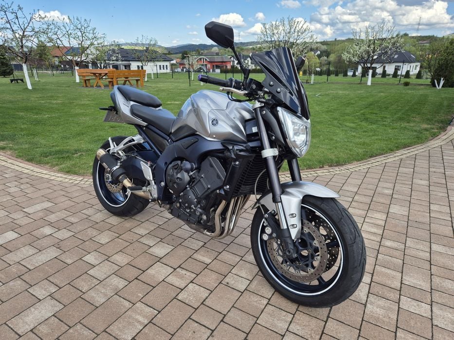 Yamaha FZ1 fazer 1000 FZ1N sc project
