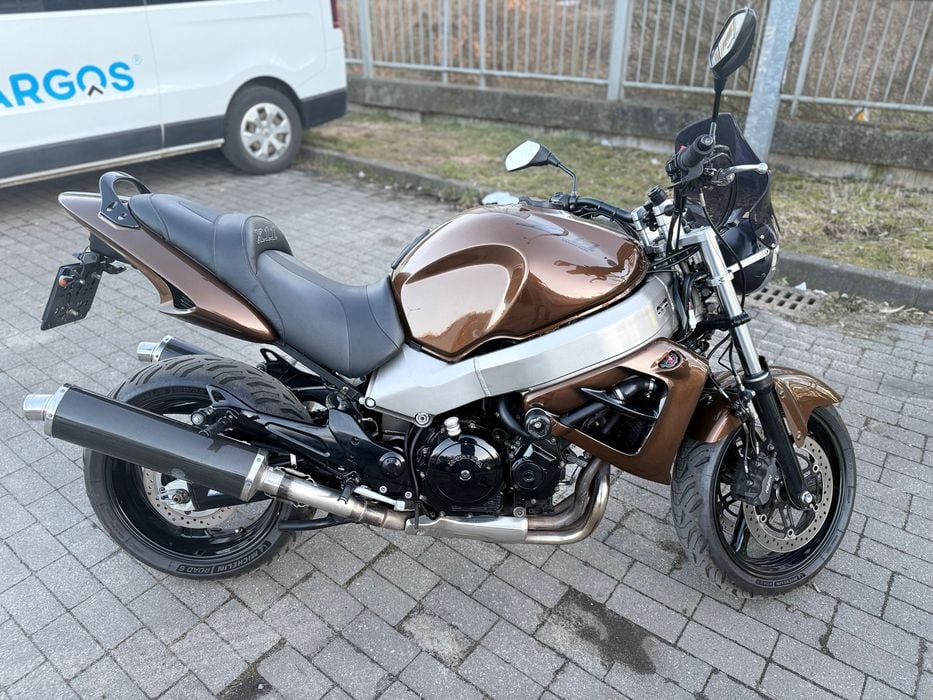 Honda CBR 1100 SF X11.