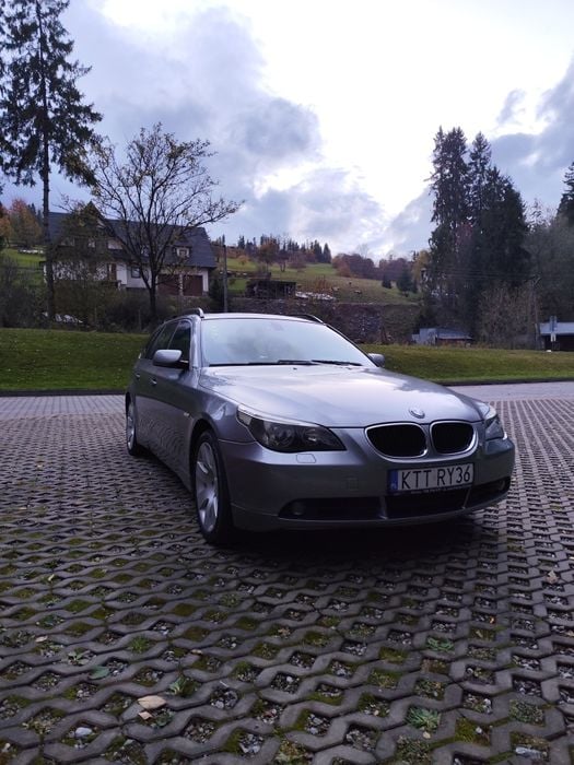 BMW E61 2.5d M57 | Manual 6 biegow | 2 komplety kół | 2004