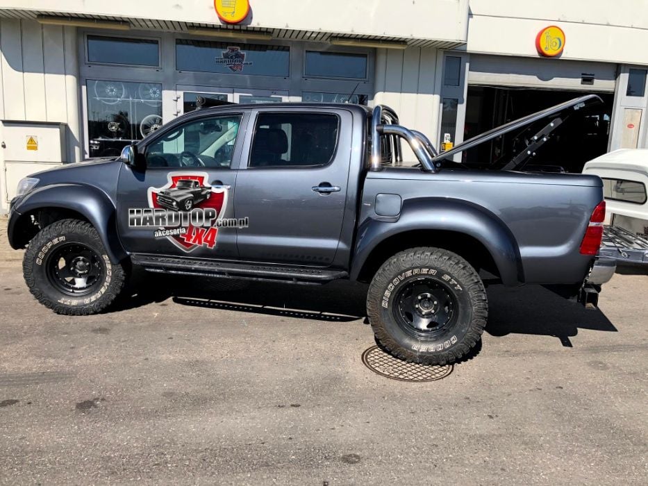 Zabudowa Toyota Hilux Vigo