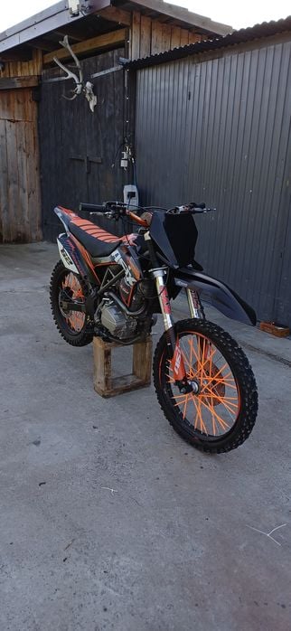 Sprzedam Asix Defender 250