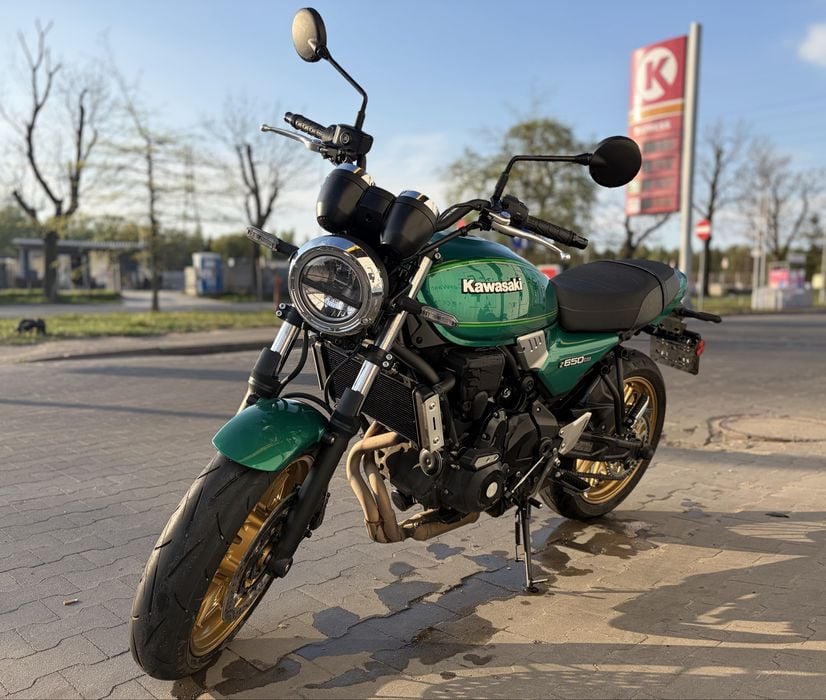 Kawasaki z650rs 2022