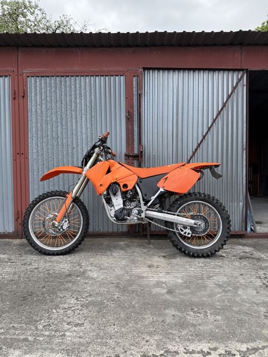 KTM EXC 525 po remoncie, mocno doinwestowany