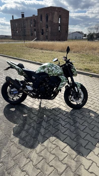 Kawasaki z750 Acrapovic A2